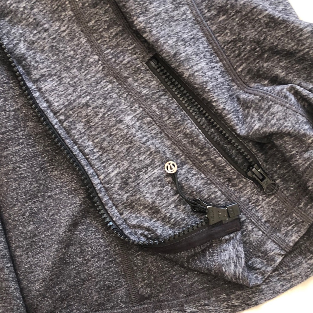 Lululemon jacket - Picture 3 of 4